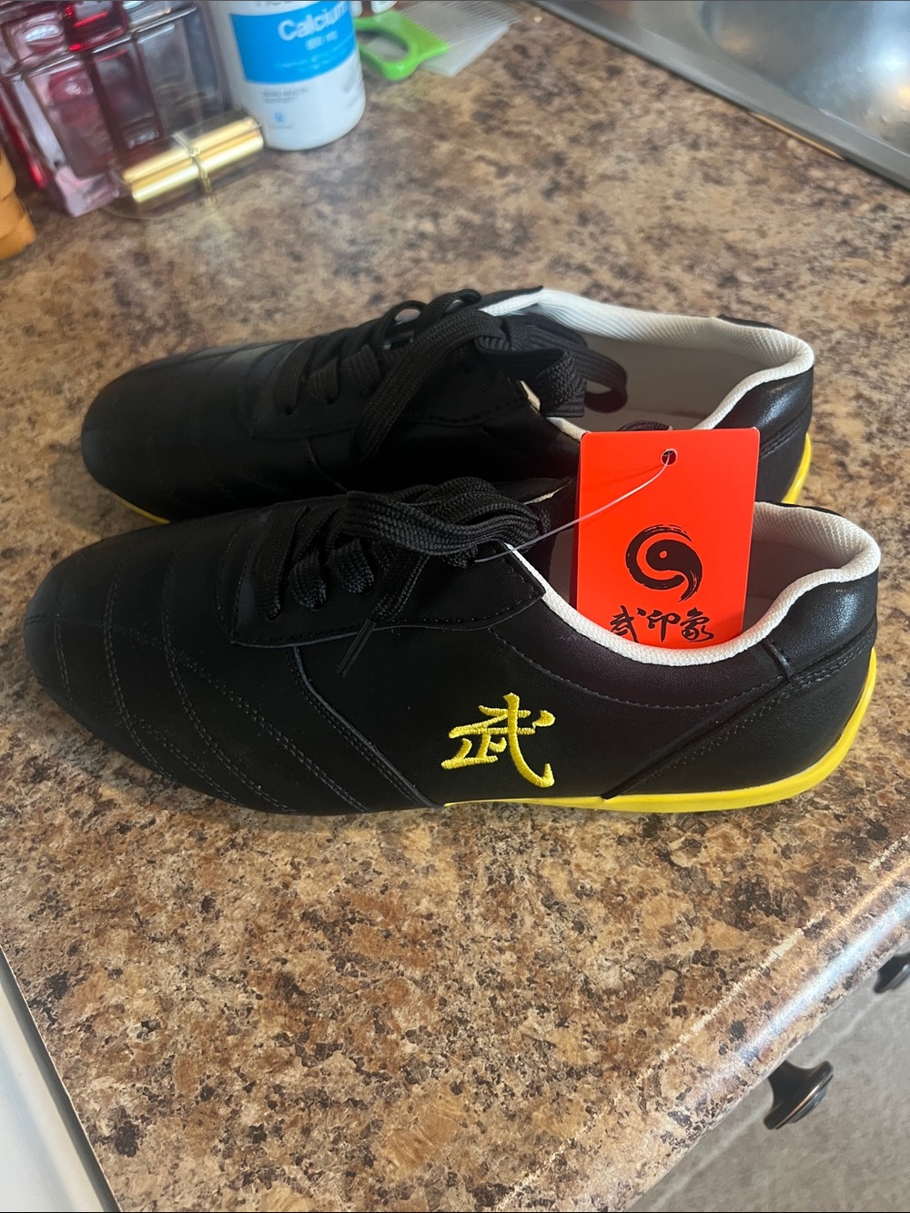 NWT unisex Martial Arts Training Shoes: tae kwon do, boxing, kung fu, tai chi.